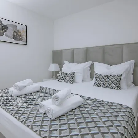 Adriatic Shell 2 Apartment Trogir