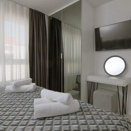 Apartment Adriatic Shell 2 *