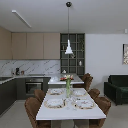 Apartment Adriatic Shell 2 *